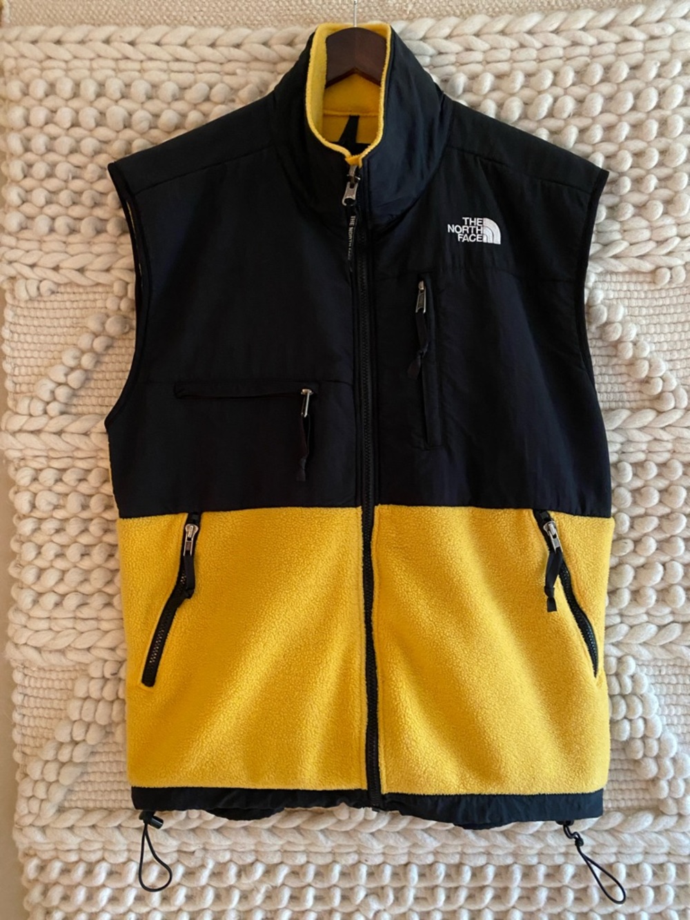 CLASSIC Vintage 1990s The North Face Men’s Medium Yellow and Black Fleece Vest